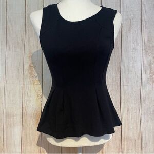 Monteau Los Angeles Black Sleeveless Peplum Top. Size M. Preowned.